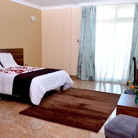 Melodie Hotel Addis Abeba Zewnętrze zdjęcie