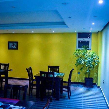 Melodie Hotel Addis Abeba Zewnętrze zdjęcie