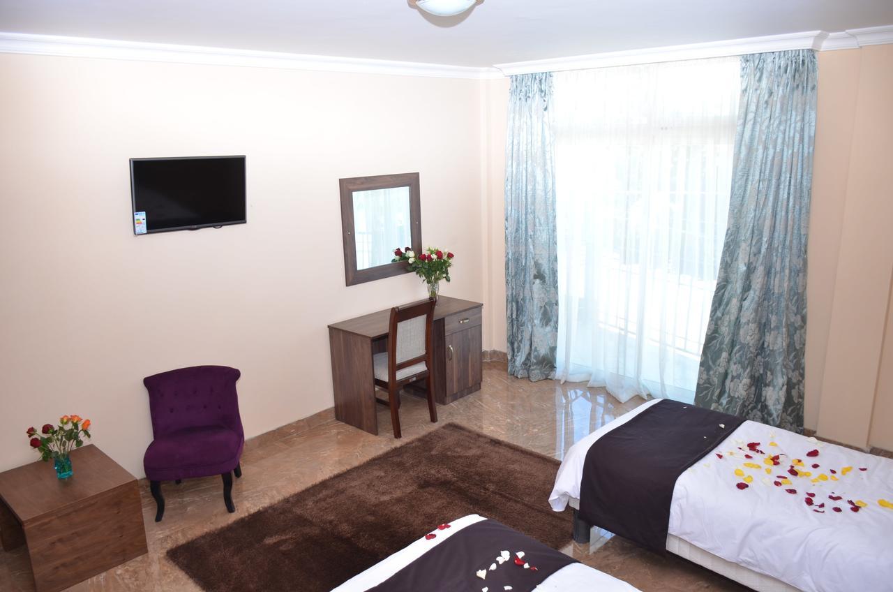 Melodie Hotel Addis Abeba Zewnętrze zdjęcie