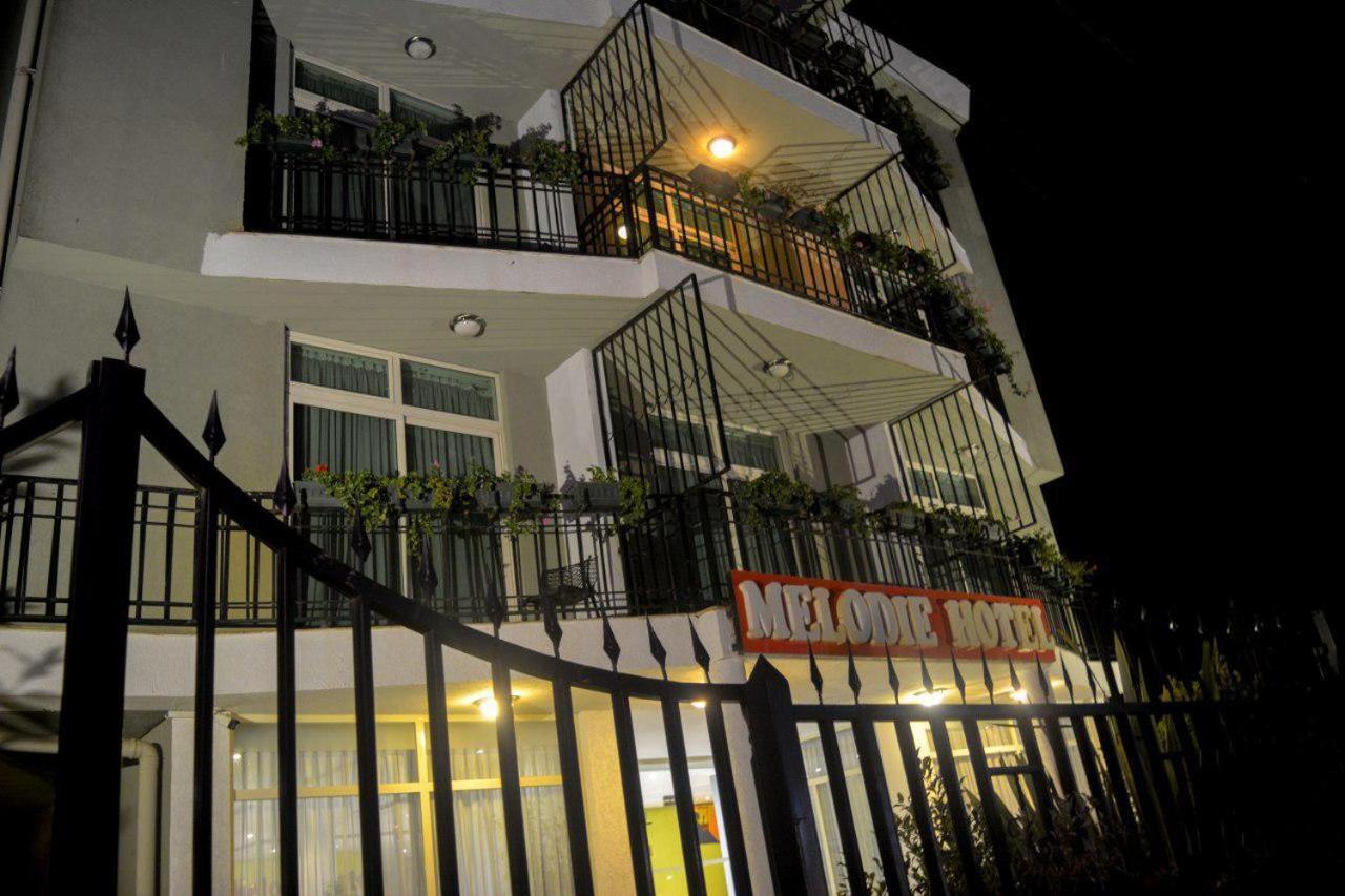 Melodie Hotel Addis Abeba Zewnętrze zdjęcie