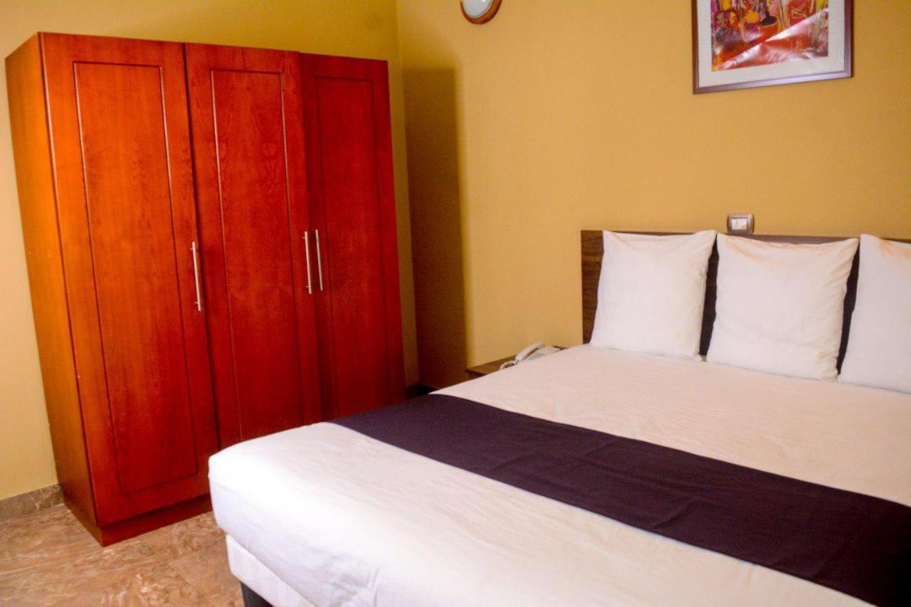 Melodie Hotel Addis Abeba Zewnętrze zdjęcie