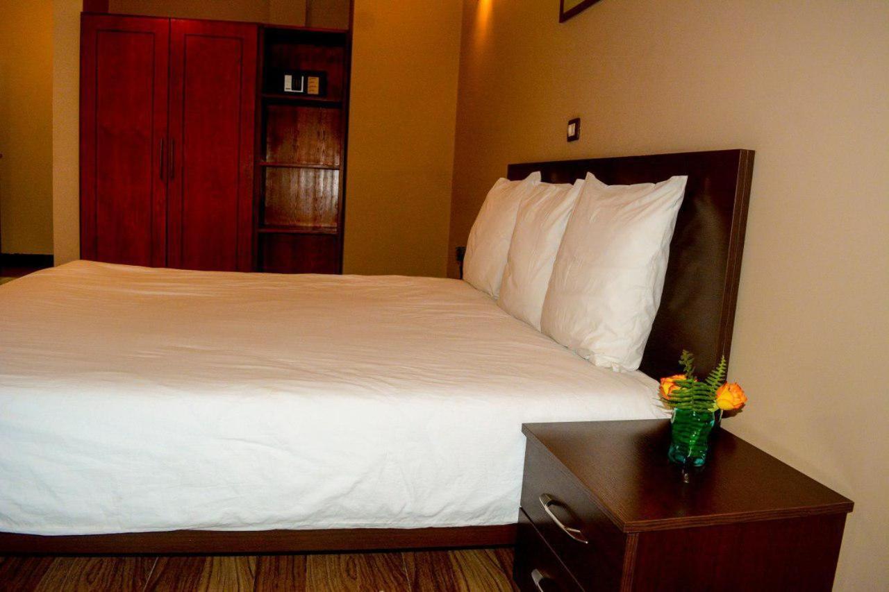 Melodie Hotel Addis Abeba Zewnętrze zdjęcie
